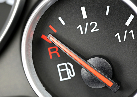 簡単にチェックできる？車の燃費が悪いときの原因とその対処法